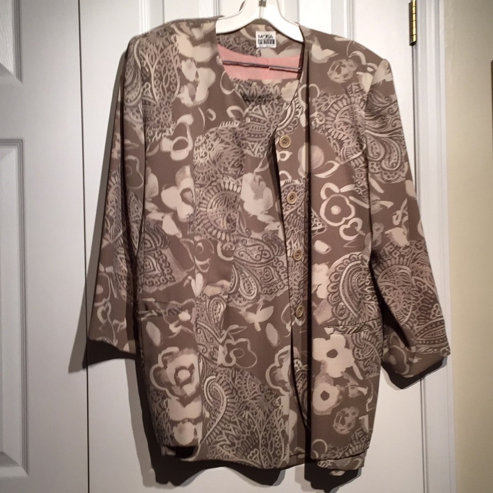 ☘️Vintage MODA PETITE -Plus size jacket and skirt